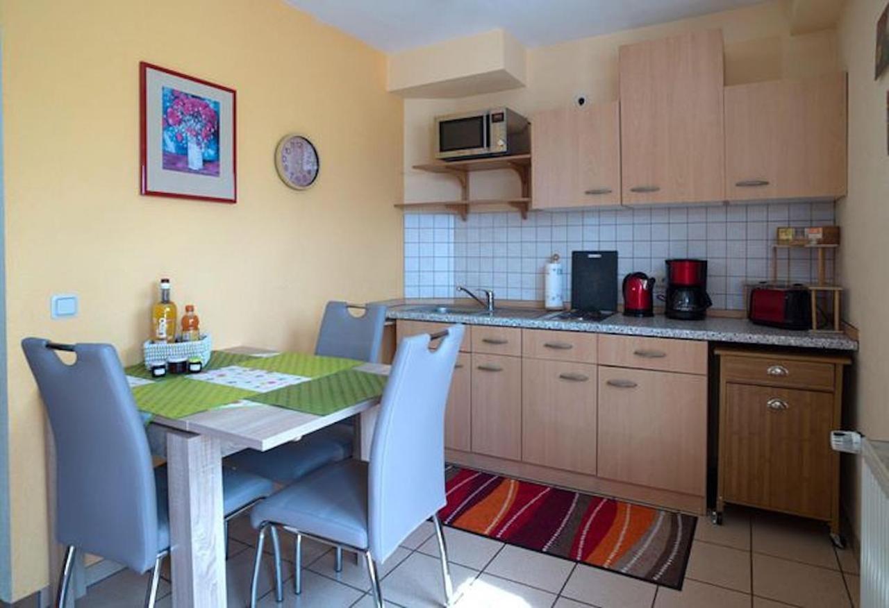 Ferienwohnung Familie Weber ลอสไฮม์ ภายนอก รูปภาพ